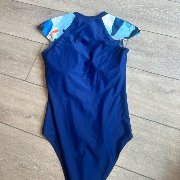 Axesea retro printed zip up blue surf style bathing suit size 10 - Picture 9 of 10